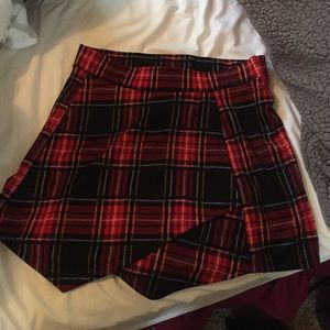 Red black plaid skort. Brand new
