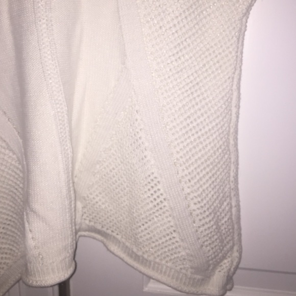 Forever 21 Crochet White Top - Picture 3 of 3