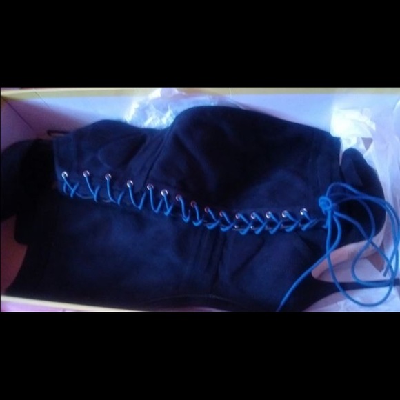 Knee high heel boots Black and blue