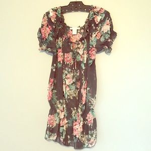 Floral short sleeved blouse