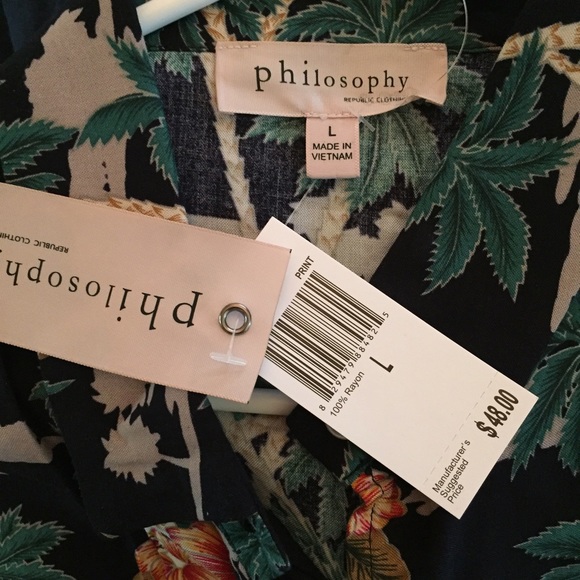 NWT PHILOSOPHY TROPICAL CROPPED BLOUSE Donated - Picture 2 of 2