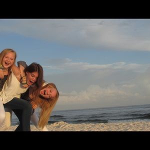 Meet your Posher, Tess