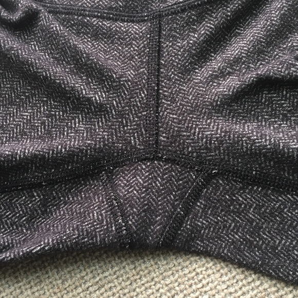 ❌SOLD❌Lululemon Herringbone wunder under hi-rise - Picture 3 of 4