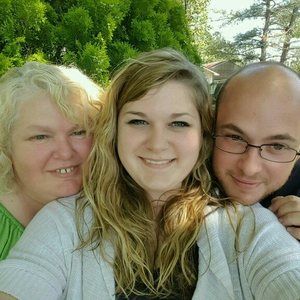 Meet your Posher, Sharon