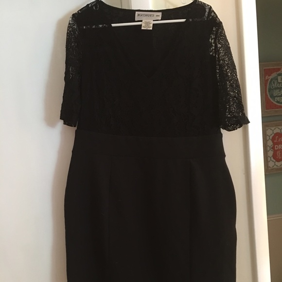 Black lace dress