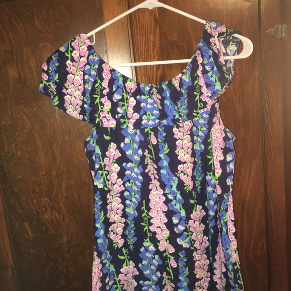 Lilly Pulitzer Tops - Size Large Lilly top