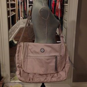 Lululemon Moto Messenger Bag