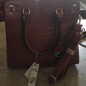 Brand new brown purse