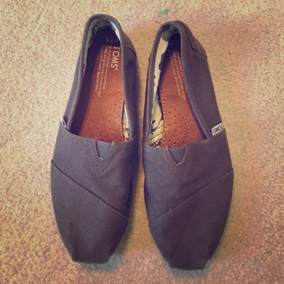 TOMS Ash Canvas Women's Classics Shoes