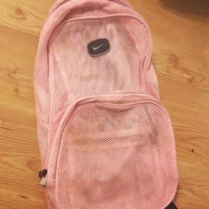 💗 pink mesh nike backpack 💗