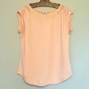 Short sleeve blouse