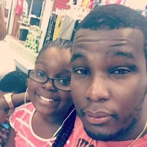 Meet your Posher, Ev