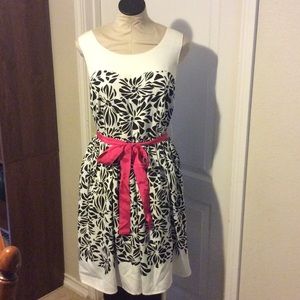 Black&Cream Elle Plus dress w/ pink ribbon bow
