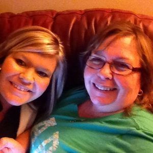 Meet your Posher, Sharon