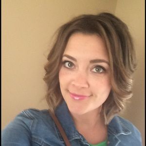 Meet your Posher, Michaela