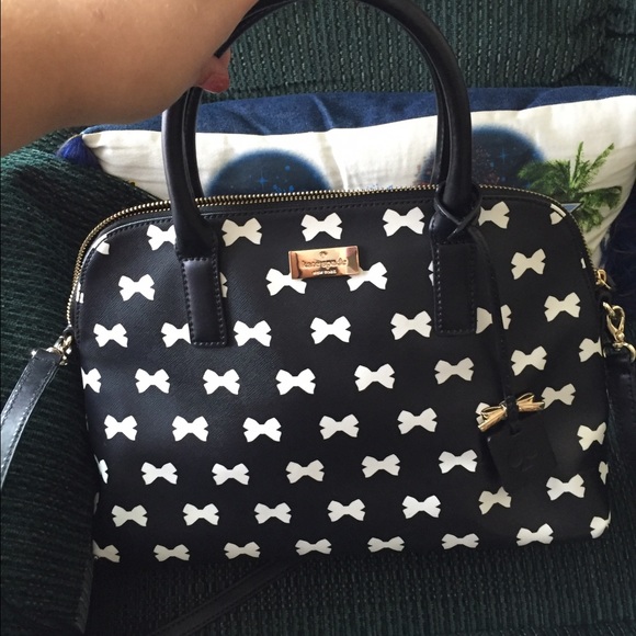 Kate spade black bow crossbody