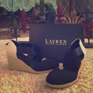 Casual and comfortable enough for everyday 💝