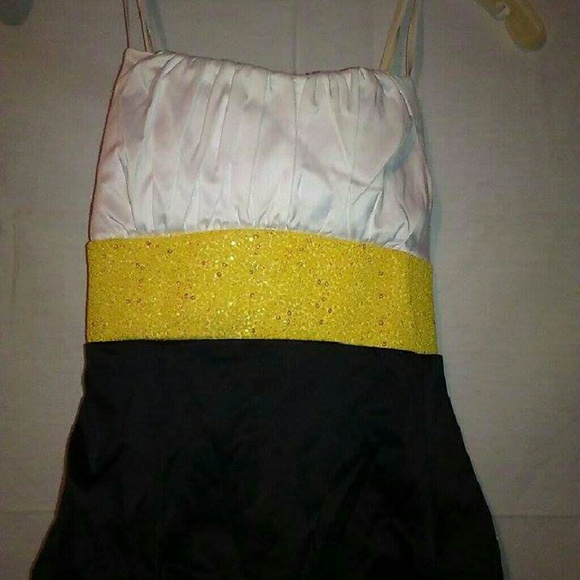 Ruby Rox Cocktail - Picture 3 of 5