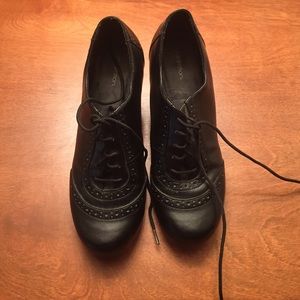 Xhilaration oxford with heel