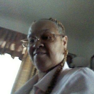 Meet your Posher, Renee