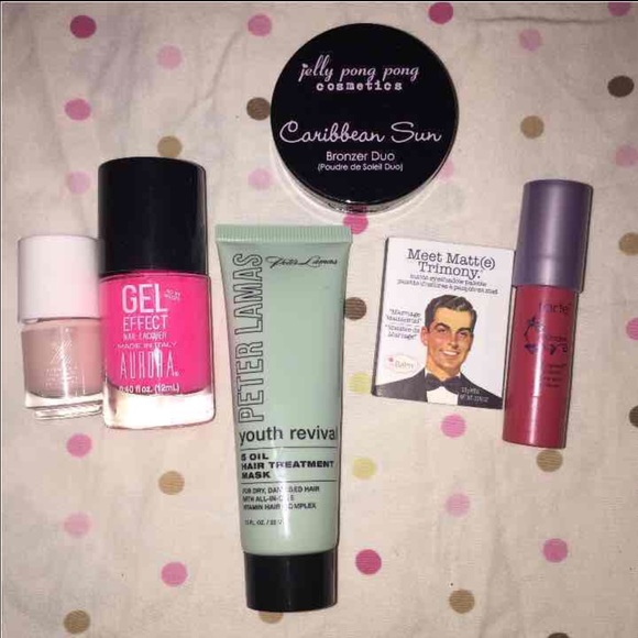Ipsy Makeup Bundle! - Picture 3 of 4
