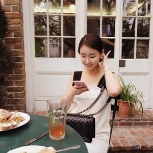 Meet your Posher, Youkyung