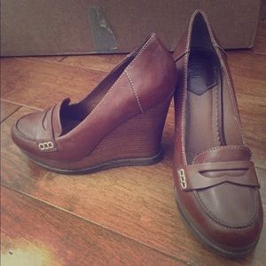 Lucky Brand platform leather penny loafers