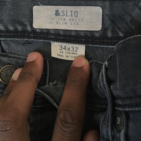 Ashy Black Sliq jeans - Picture 2 of 3