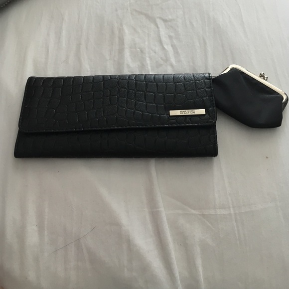Kenneth Cole Wallet