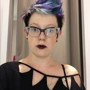 Meet your Posher, Zoe