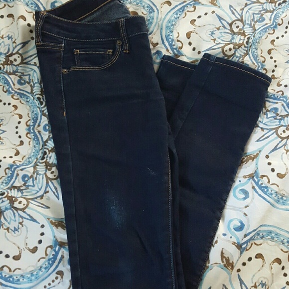 Super Sale!!! Size 6 American Eagle Jean's