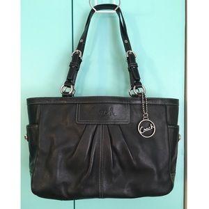 Coach Black Leather Shoulder Bag