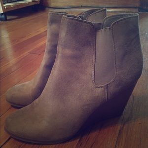 Merona tan wedge booties
