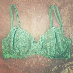 Unlined Victoria's Secret Pink bra