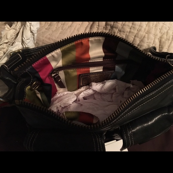 Coach Handbag - Picture 2 of 2
