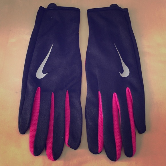 Black and Pink Nike running gloves Sz L