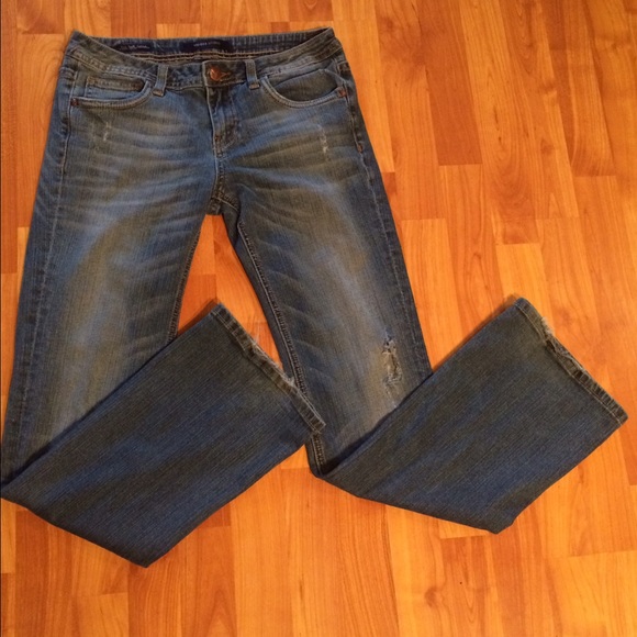 Vigoss distressed, boot cut jean