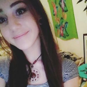 Meet your Posher, Isabel