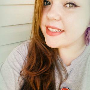 Meet your Posher, Caitlyn