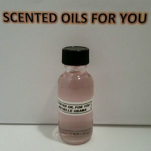 Michelle Obama Body Oil. One 1 Oz Glass Bottle