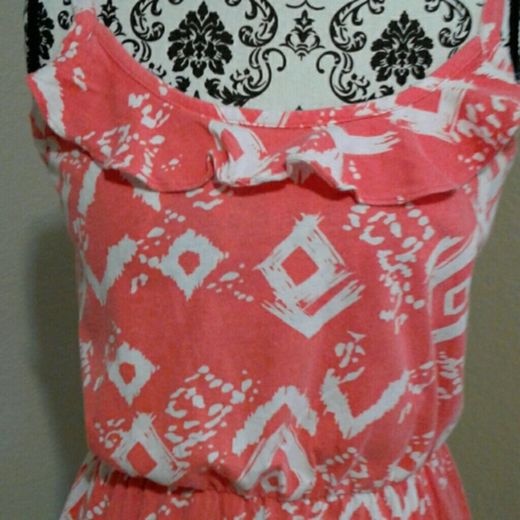 Spaghetti strap dress - Picture 3 of 3