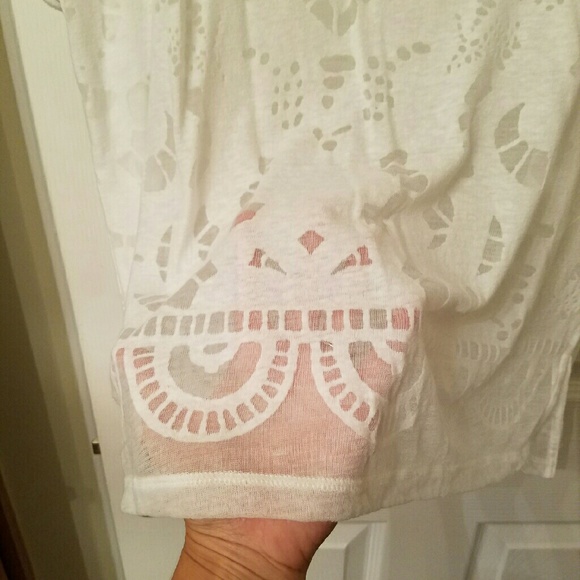 White forever 21 tee - Picture 2 of 4