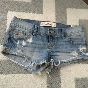 ❤️ Destroyed Hollister Shorts