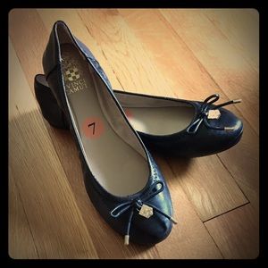 Vince Camuto black leather ballets