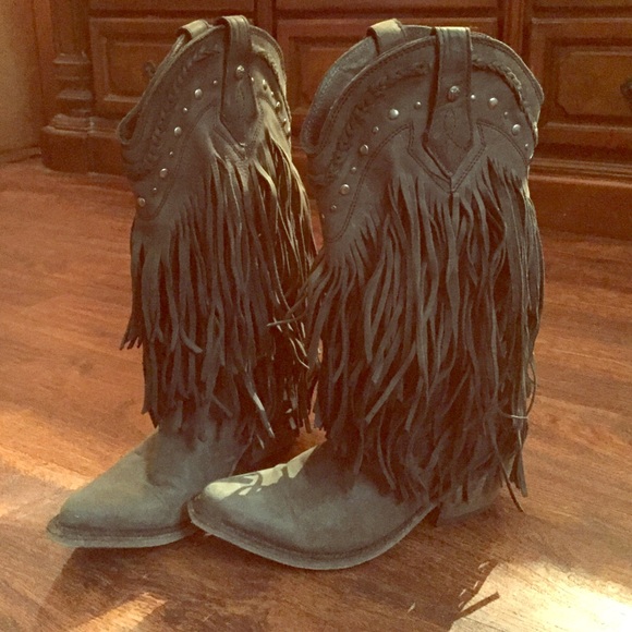 LIBERTY BLACK GRAY FRINGE BOOTS💕