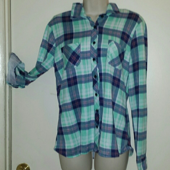 Flannel Button Down Shirt size medium - Picture 3 of 3