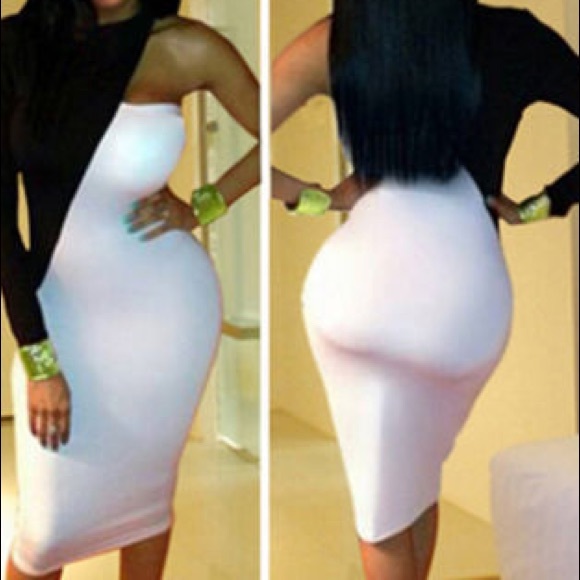 Black and white long sleeve midi dress