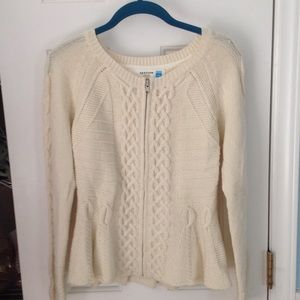 Sparrow winter sweater/cardigan