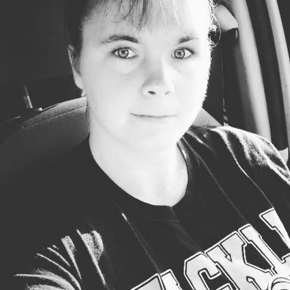 Meet your Posher, Roberta - Picture 1 of 1