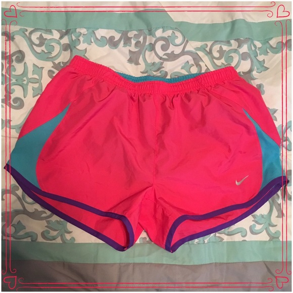 Nike Small Tempo Shorts